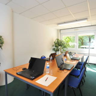 Bureau privé 22 m² 6 postes Coworking Boulevard Vincent Gâche Nantes 44200 - photo 3